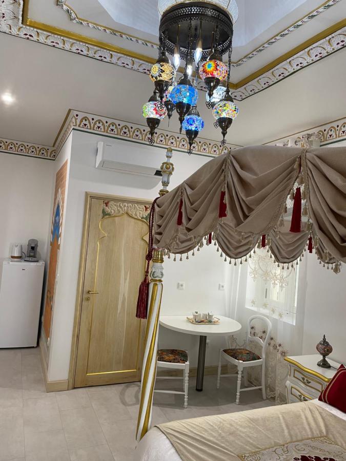 Chambre Orientale Cherazade Maison De L'Eglise Narbonne Eksteriør billede